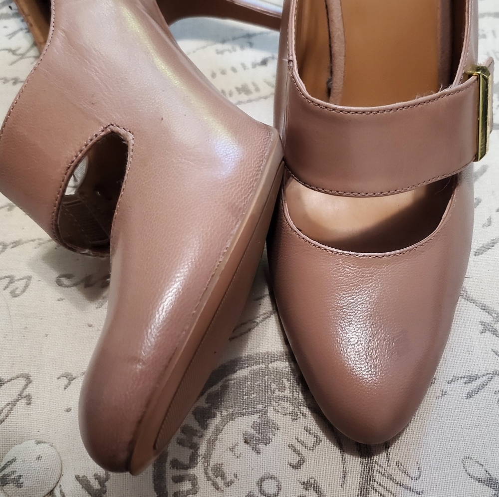 Nine West, Buckle Heels